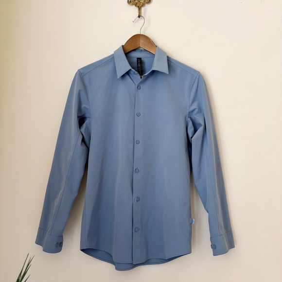 lululemon athletica Other - Lululemon New Venture Long Sleeve Shirt Small Chambray Blue Athleisure